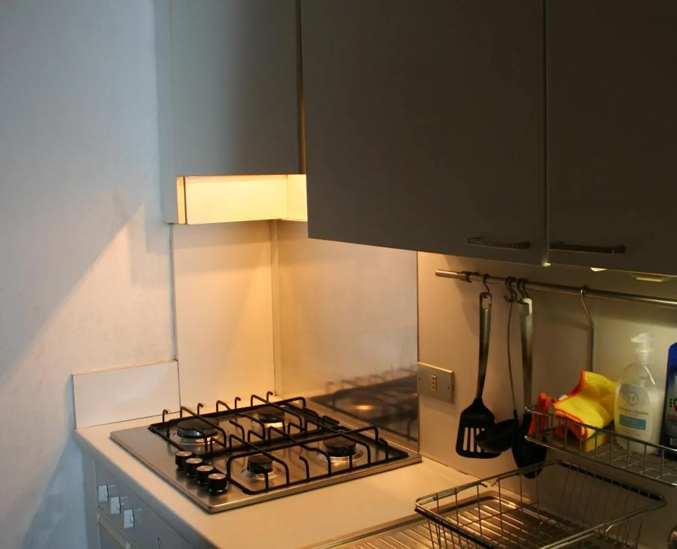 Apartment Very Close To The Central Area ミラノ 0*,  イタリア